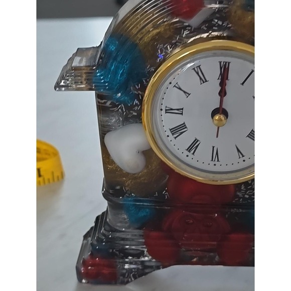 Handmade Resin Desk Clock Decoration Gift Clear With Multi Colored Hearts 731 - Picture 6 of 9